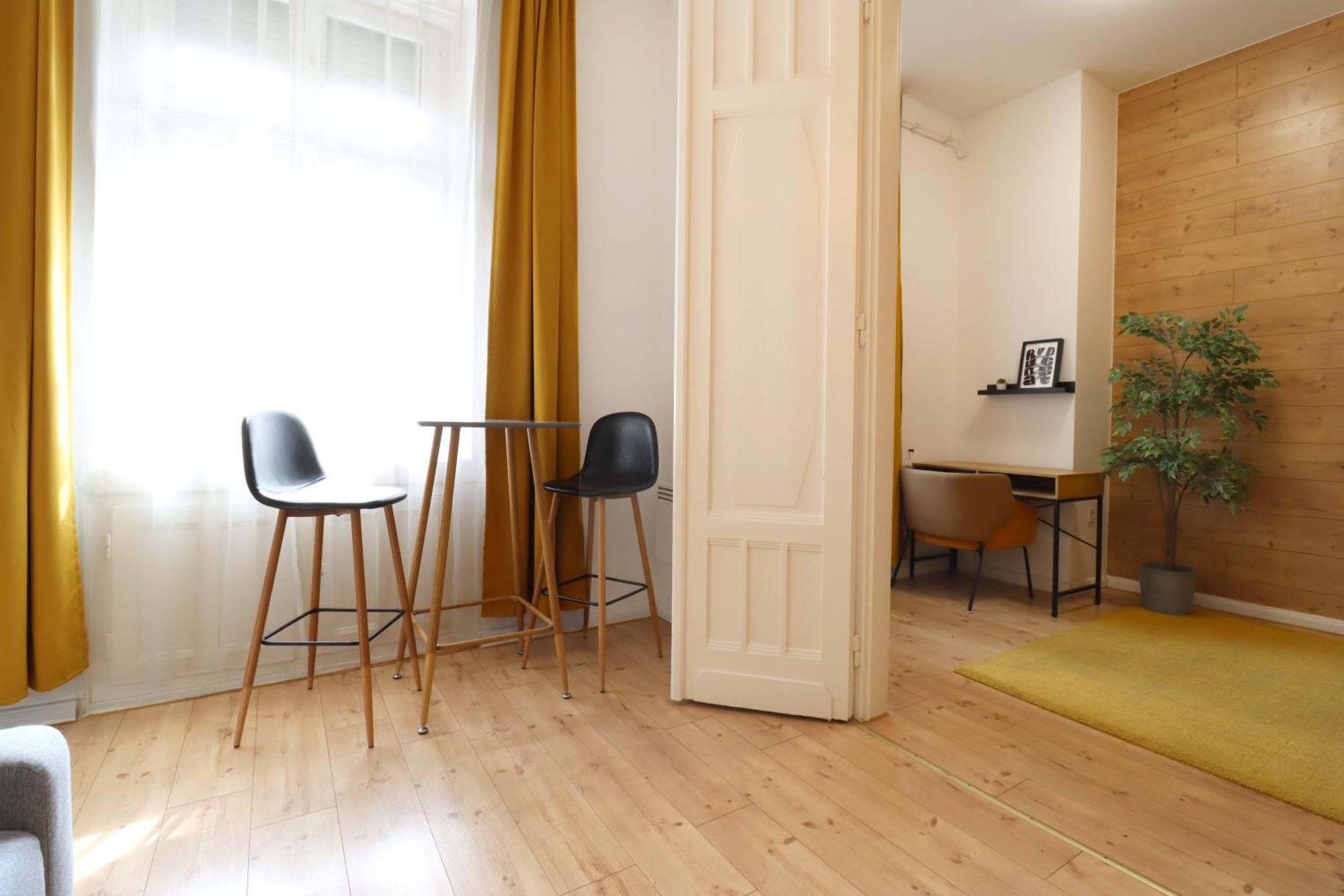 A13 Downtown Apartments With Parking Budapest Luaran gambar