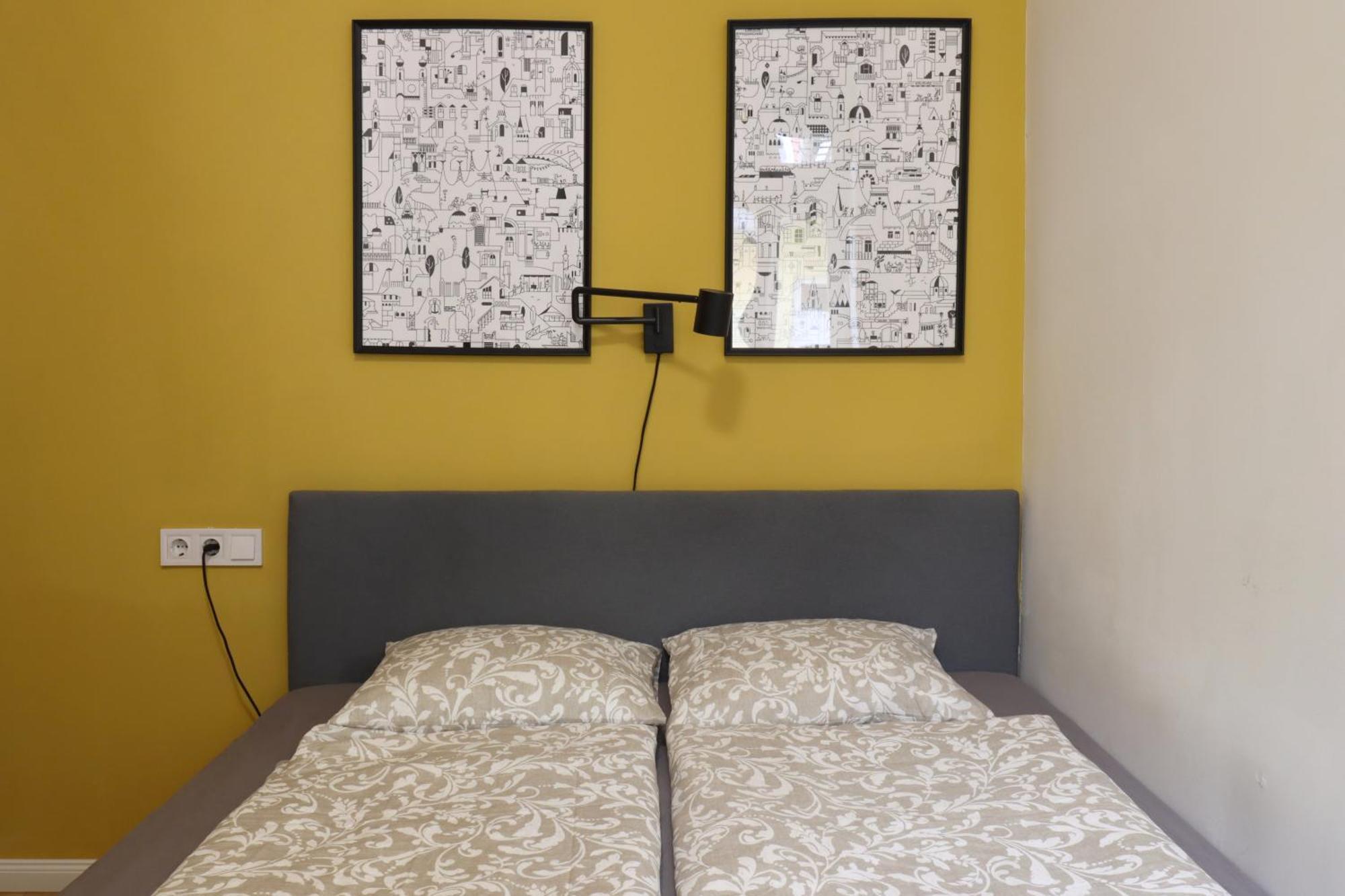A13 Downtown Apartments With Parking Budapest Luaran gambar